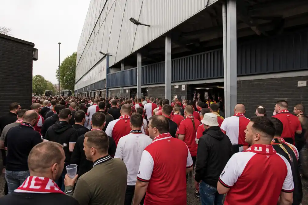 2.000 Antwerp-fans steken Kanaal over voor oefenmatchen tegen Millwall en Leyton Orient
